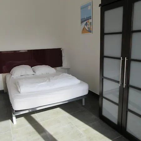 Meubles Des 3 Iles Plain-pied *